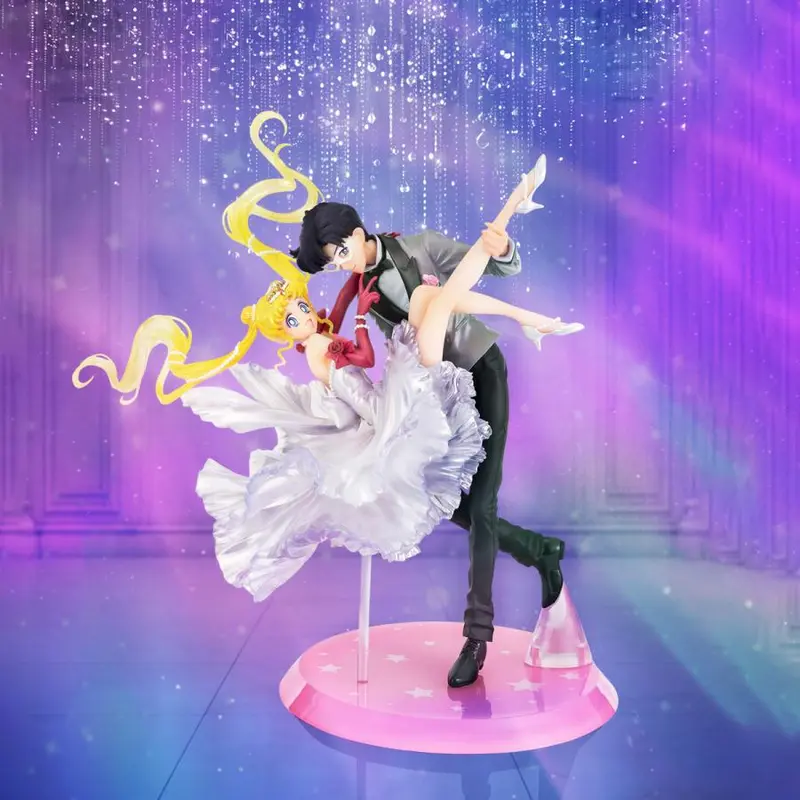 SAILOR MOON  FIGUARTS ZERO CHOUETTE USAGI & TUXEDO MASK MOONLIGHT GLOW 24CM