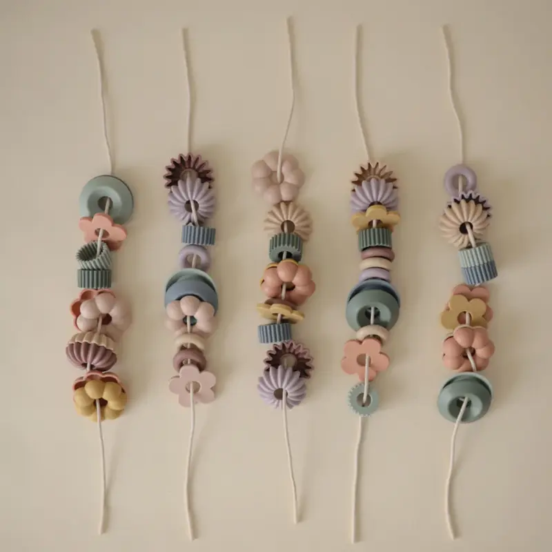 Set de grosses perles à lacer - Mushie
