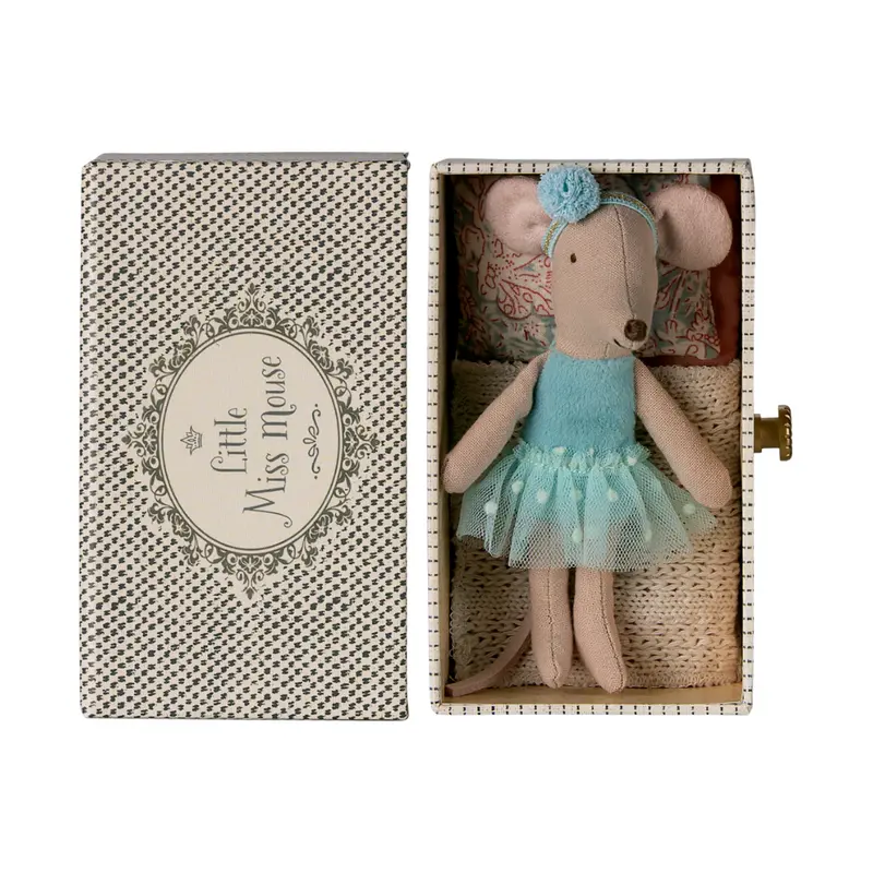 Souris ballerine bleu dans son daybed - Petite soeur - Maileg