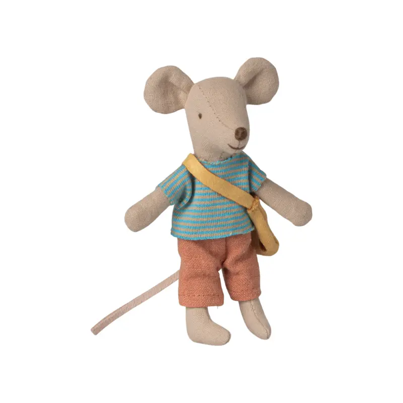 Souris petit frère avec mains aimantées et sac gruyère - Maileg - 17-6101-00