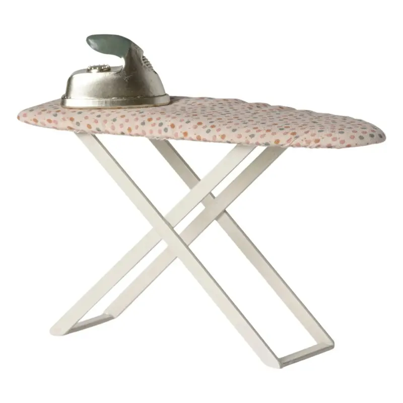 Table et Fer À Repasser Pliante, Petite Taille - Pour Souris Maileg