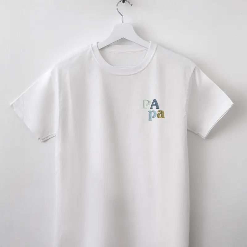 Tee-shirt personnalisé Papa brodé