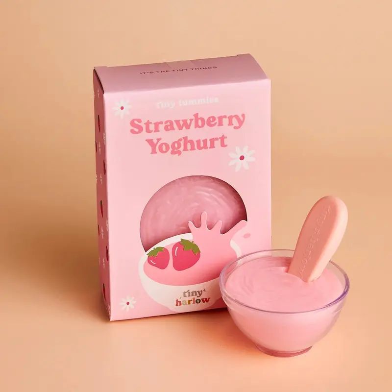 Tiny Harlow – Bol de yaourt à la fraise magique pour poupée