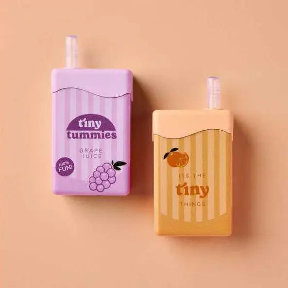 Tiny Harlow – Duo jus de raisin & jus d’orange pour poupée